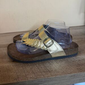 White Mountain Women's Happier Footbed Sandals size 10 shoes gold braided